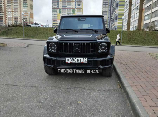 Скандал Томского депутата: роскошный G63 AMG, миллиарды ООО ГарантРегионСтрой и семьи Карнауховых