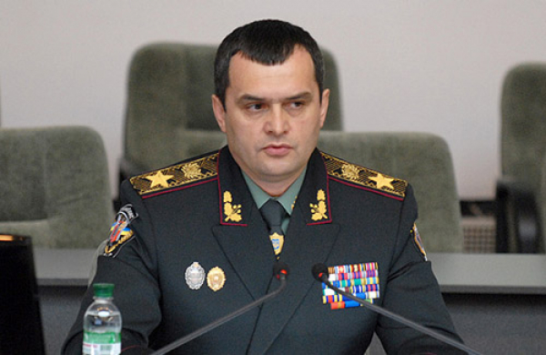 Павел Зинов и Виталий Захарченко: как беглые генералы МВД Украины пилили икру для Гособоронзаказа РФ через трансгендера Владимира Скобелкина