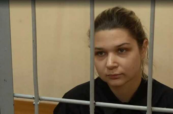Внучка бывшего мэра Самары Виктора Тархова после убийства вызывала сантехника и пыталась скрыть следы преступления