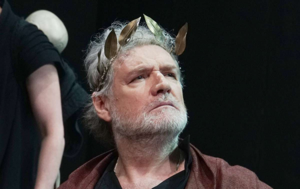 В Москве прощаются с легендарным актером Владимиром Симоновым