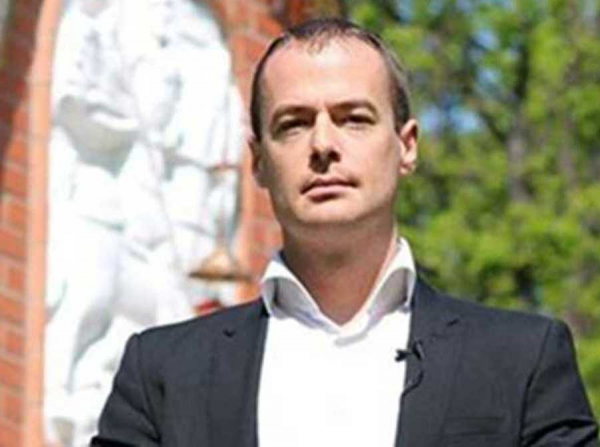 Пьер Малиновский &mdash; музейный вор под крышей ФСБ: как фонд с Елизаветой Песковой соседствует с кражами из музеев Реймса