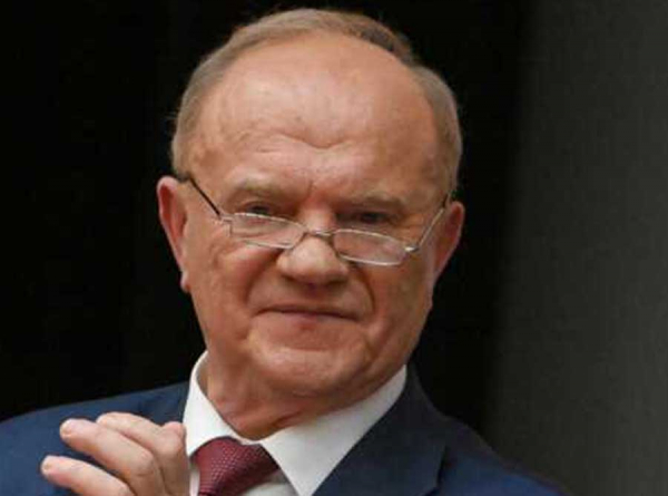 Двуличная выходка: как Зюганов, сдавший страну, подрывает легитимность Кремля, спасая КПРФ от потери спонсоров и краха