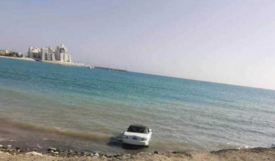 Загадочный инцидент в Лимасоле: неизвестный столкнул автомобиль в море и скрылся
