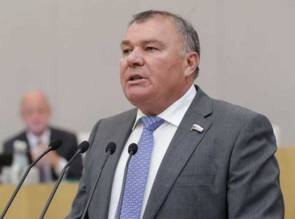 Австрийская недвижимость, кипрские офшоры и связи с Магомедовыми: Александр Ремезков и офшорная сеть