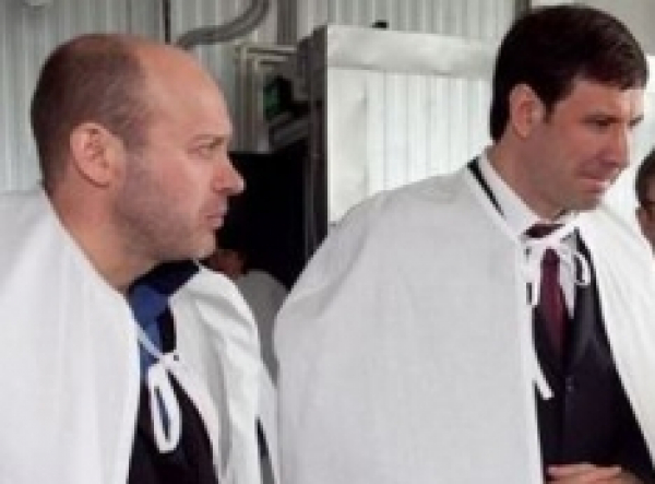 Челябинцы митингуют против депутата-обманщика из «Единой России», «борца с коррупцией» Олега Колесникова. Следующая протестная акция – в Москве?