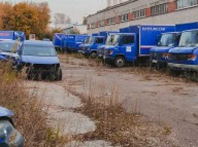 Блеск топ-менеджмента и нищета «Почты России»