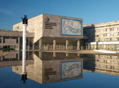 РУДН, Костин и КГБ: как аффилированные лица зарабатывают 450% на медицинском оборудовании