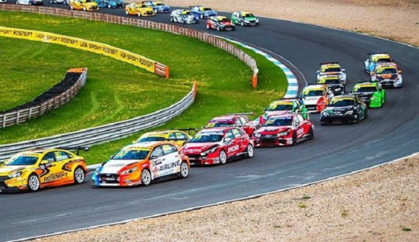 Олег Петриков возглавлял SMP Racing и теперь рулит подрядами