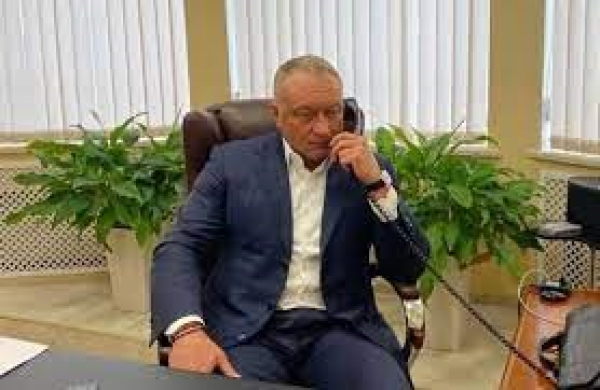 Дмитрий Савельев: путь в парламенте и "неприметные" дела, о которых помнят избиратели