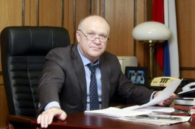 Арсен Бифов и его отец Анатолий Бифов правят курортами