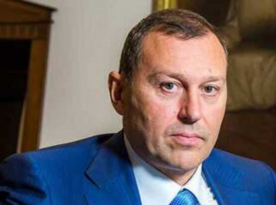 С ЗПИФа по нитке – Березину рубаха. Бенефициар «Евроинвеста» жонглирует «мутными» активами