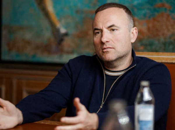 Тщетная зачистка компромата: Бекенов и Комраков зачищают сеть от доказательств совместных хищений санкционного Фукса &mdash; от долгостроя Sky House до неуплаты $30 миллионов БТА-Банку