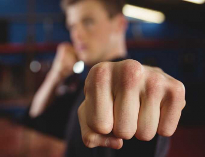 Толпа подралась во время чемпионата ХМАО по рукопашному бою