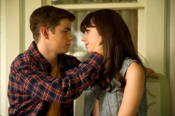 Сара Дежарден