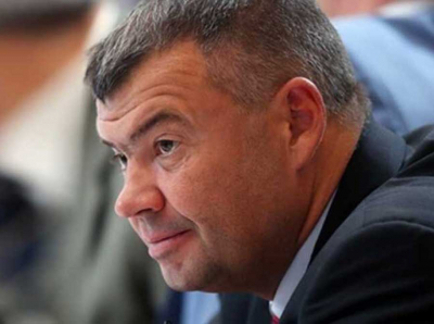 Как олигархи Андрей Бокарев и Искандар Махмудов приобрели в Италии скоростную яхту, обходя санкции