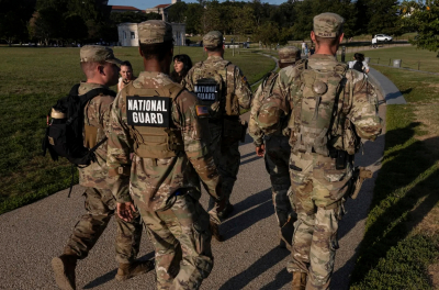 Нацгвардия Техаса зашла в Чикаго после того, как суд не стал блокировать решение Трампа о ее развертывании в городе