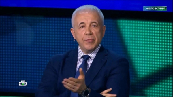 Евгений Харламов