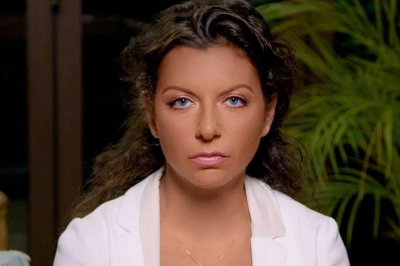 «Если не вылечат — отправлюсь играть в нарды с Тиграшей»: Симоньян вышла на связь после «химии»