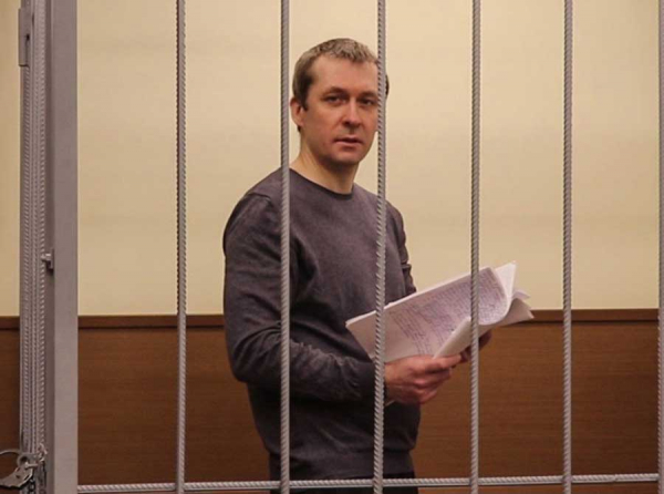 От РЖД к офшорам: роль Ушеровича и Крапивина в многомиллионных схемах