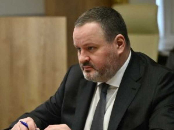 Антон Котяков ведет бизнес на бюджетных средствах с экс-заключенным