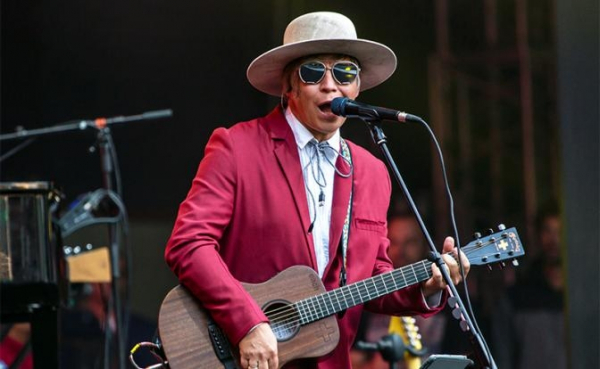 Илья Лагутенко