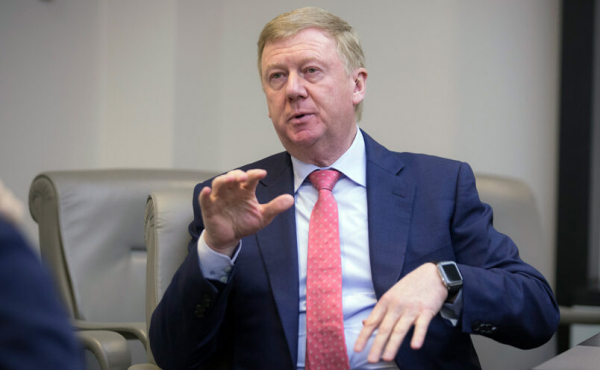 Чемоданы компромата и раздражение силовиков